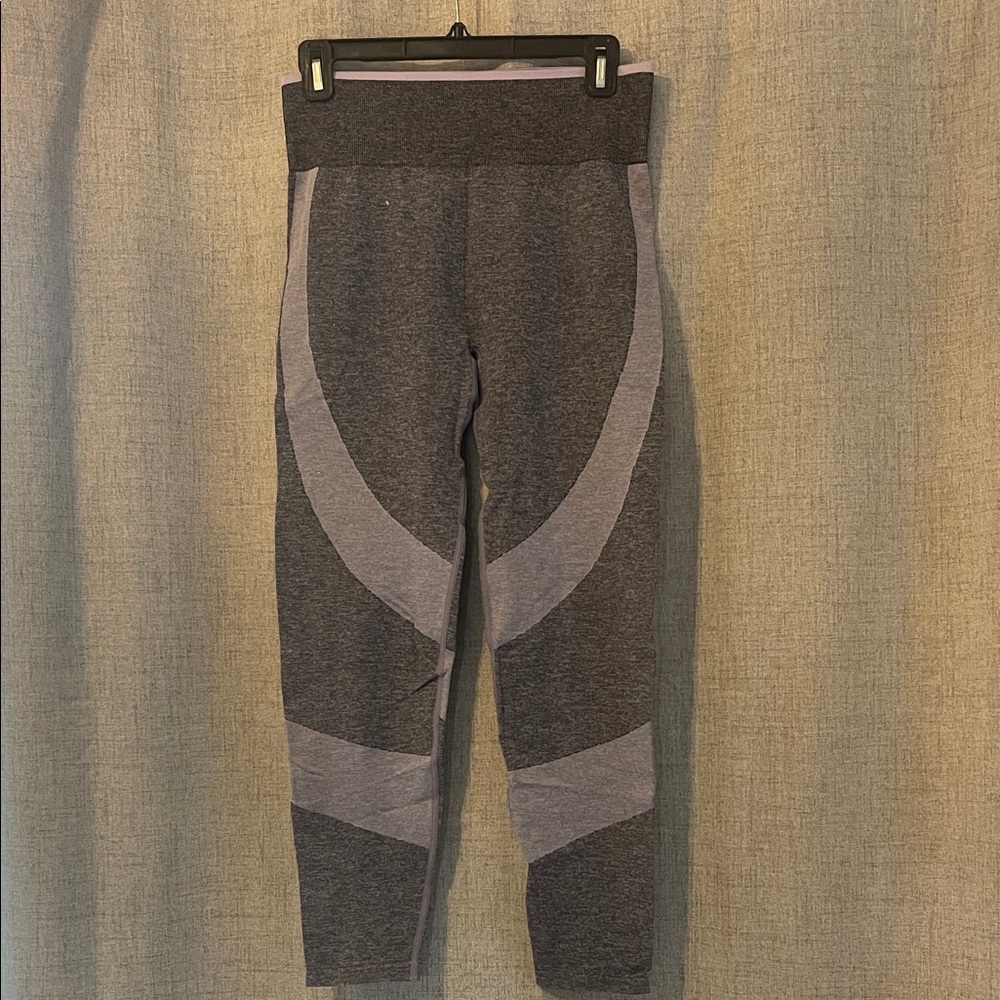 PINK Victoria's Secret Charcoal and purple Leggings
